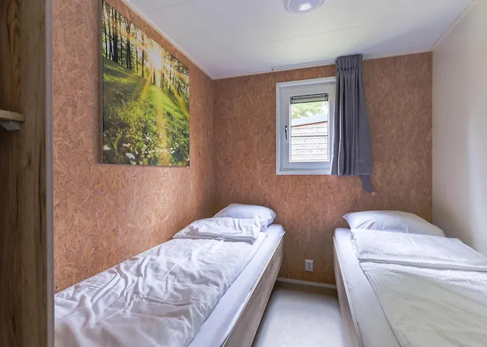 Woodchalet 木屋 Vessem